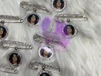 Load and play video in Gallery viewer, Memorial Brooch Pin